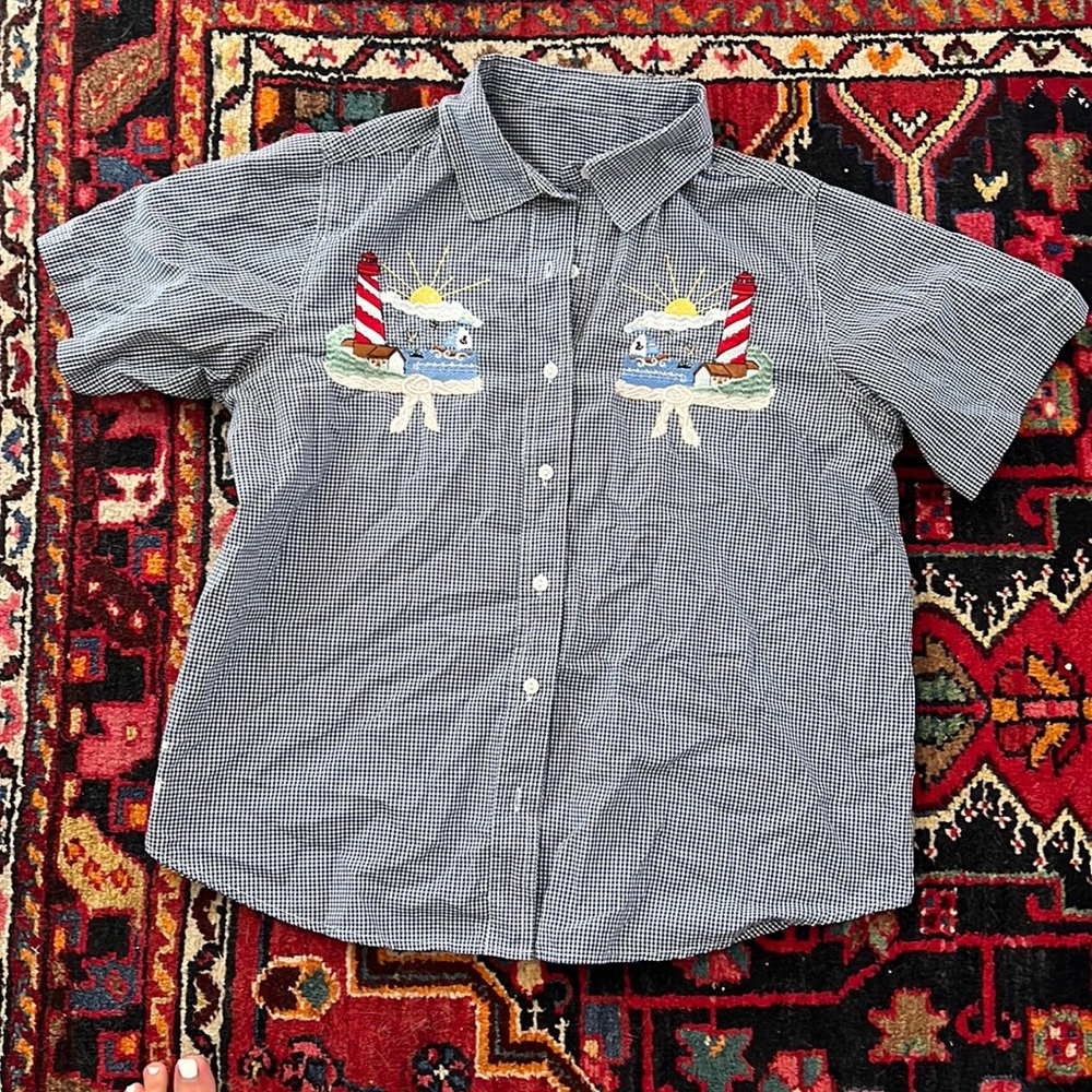Vintage gingham embroidered button down